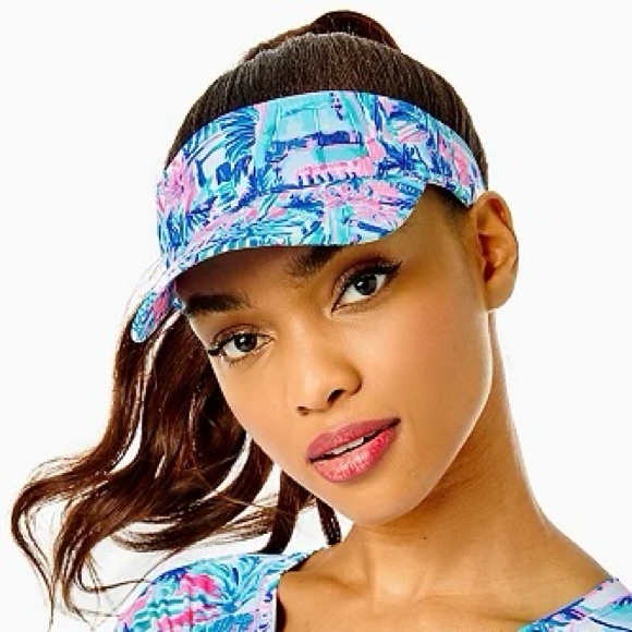 Lilly Pulitzer It’s a Match Visor in Ravello Blue - Picture 2 of 7